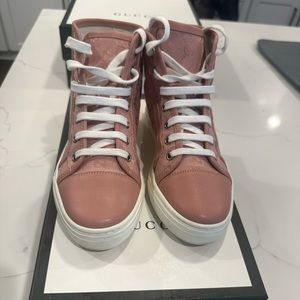 Gucci high top sneaker size 5.5